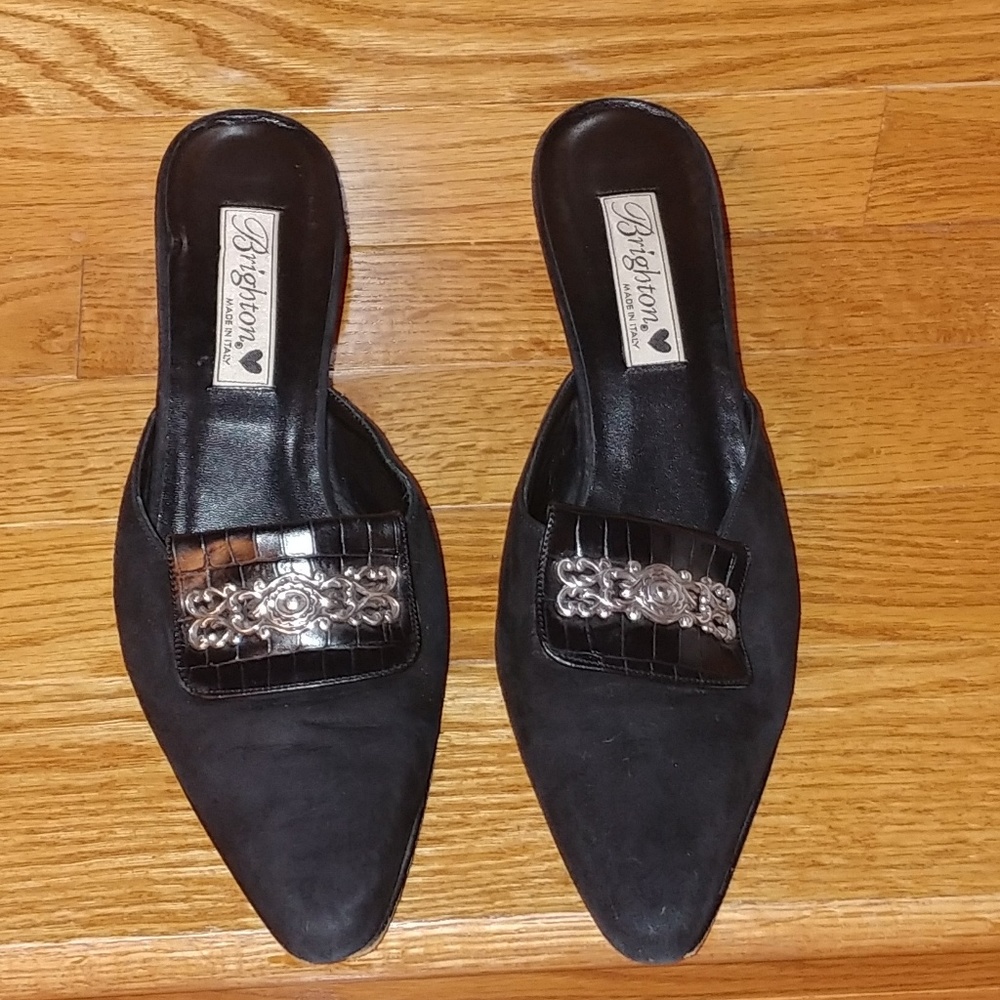 Brighton pumps